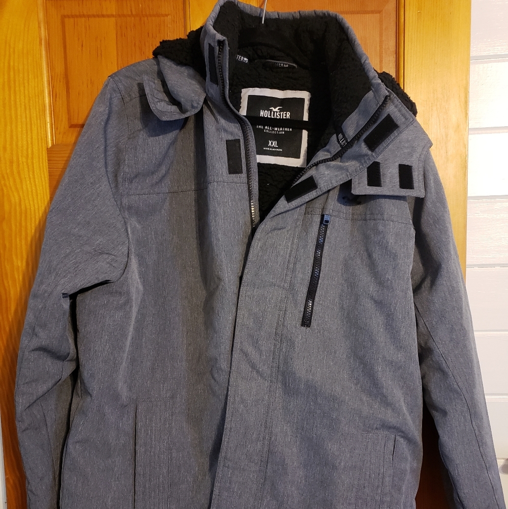 HOLLISTER men's winter jacket. Size XXL.